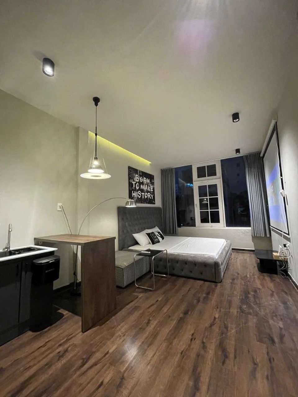 The Vibe Room - Ty'S Living Space Ho Chi Minh City Bagian luar foto